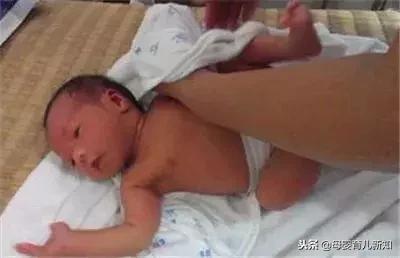 新妈妈们迎接宝贝手忙脚乱？20个新生儿护理技能快收藏