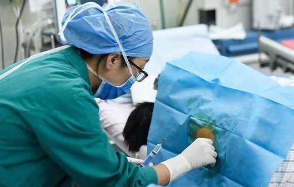 剖腹产打麻醉时，这2个问题麻醉师听到会很反感，孕妈最好别问了