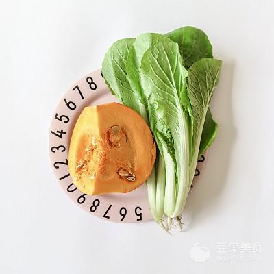 辅食日志｜小白菜南瓜泥米糊