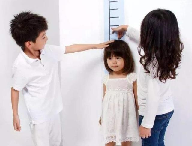 早晨这个点，是孩子“长身高”的关键期，妈妈别急着叫孩子起床！