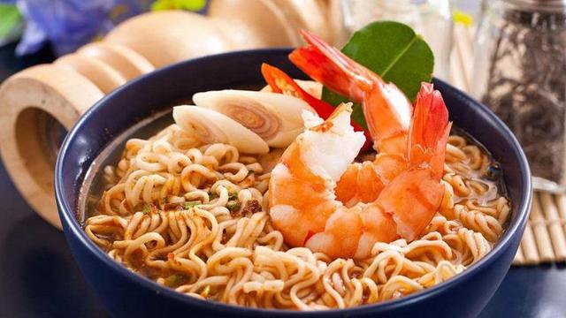 孩子常吃的这5种零食少吃，已被列入“黑名单”，家长要引起重视