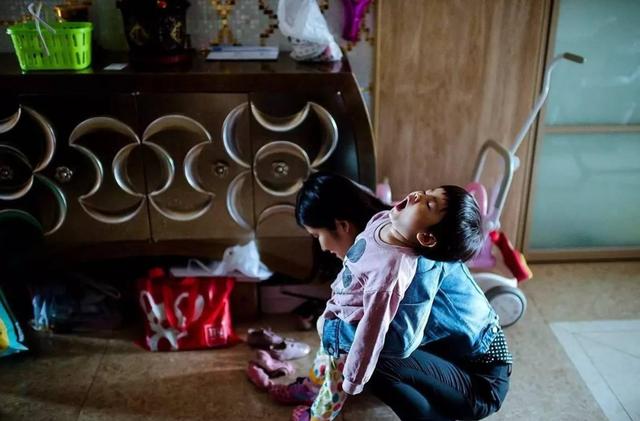 儿女双全，多子多福？二胎妈妈告诉你，头胎女儿，就别生二胎了！