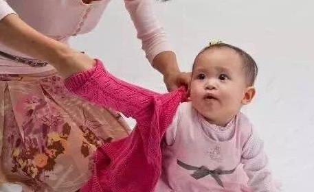 秋冬再冷也不要做这3件事，父母不知道，孩子积食又咳嗽（收藏）