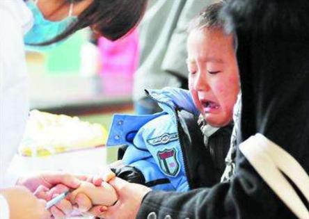 转告家长：冬季少让孩子碰这4物！比泡面“垃圾”，积食又咳嗽！