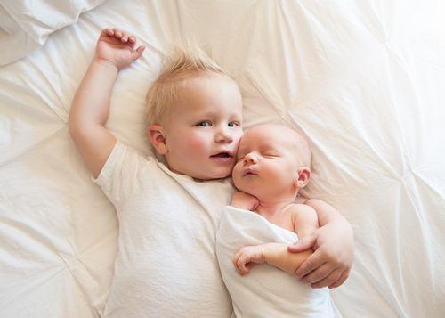 一胎儿子，二胎又是儿子，还是双胞胎！网友：心里那叫一个恨啊