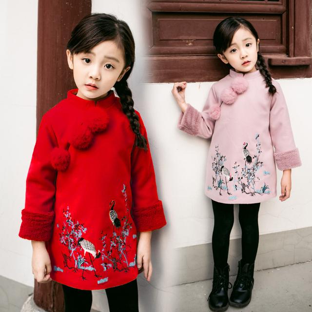 建议大家：过年给宝宝穿上这拜年服，红红火火，走哪都是焦点