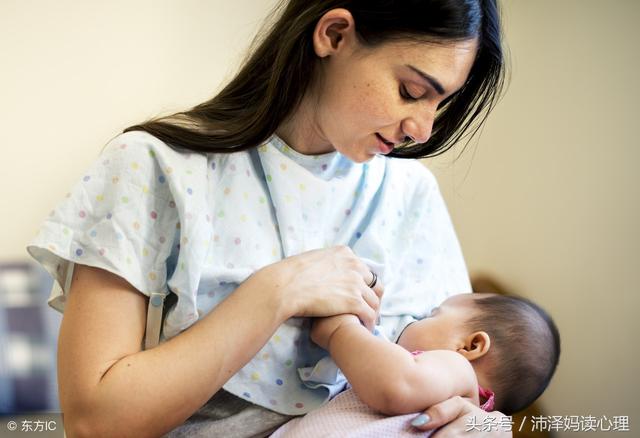 宝宝出生后多长时间喂母乳才更健康？宝妈一定要记住这个时间点