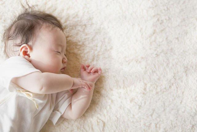 宝宝不好好睡觉，5个小妙招轻松哄睡
