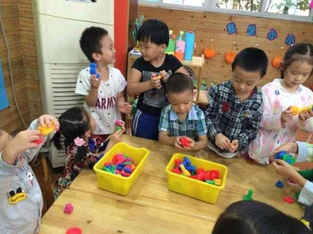 我可以和你玩吗？你还在教孩子用这种交际方式？结果可能会更糟！