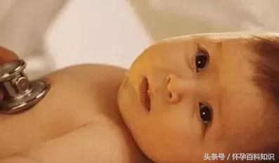 宝宝出生后，一月黄疸，二月肠绞痛，三月抬头，四月翻身……