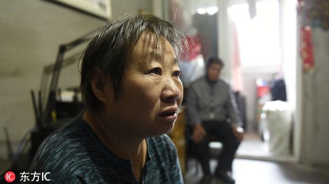 一家四口三人残疾，妈妈50岁生下儿子，10岁男孩竟成全家希望