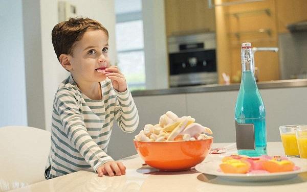 这种脂肪较伤娃，三类食物孩子见了就嘴馋，宝妈一定要管住