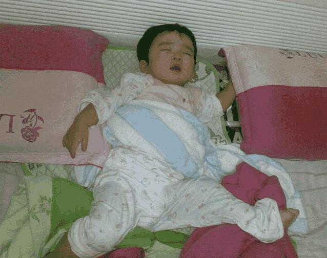 冬天来了，这些防踢被小妙招送给宝妈，宝宝睡得香妈妈更安心！