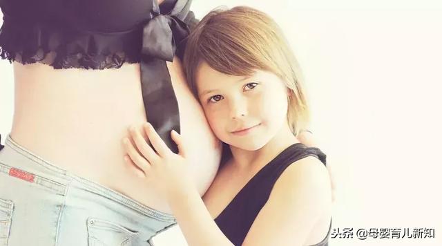 宝宝满月前不能让孕妇抱？这4种人不要抱新生儿，对宝宝影响大