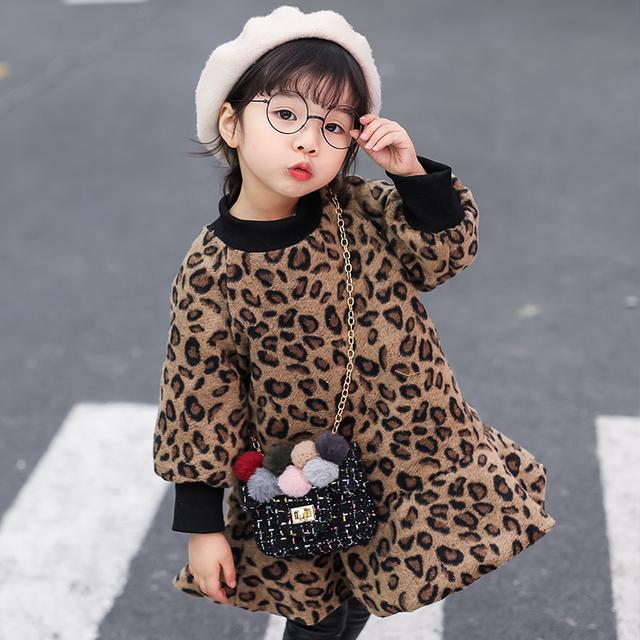 孩子的品味取决于妈妈，一套时尚儿童套装，让你的宝贝人见人夸