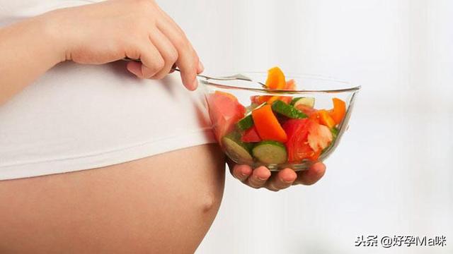 孕期准妈妈经常吃这2种水果，将来分娩宝宝会更顺利的