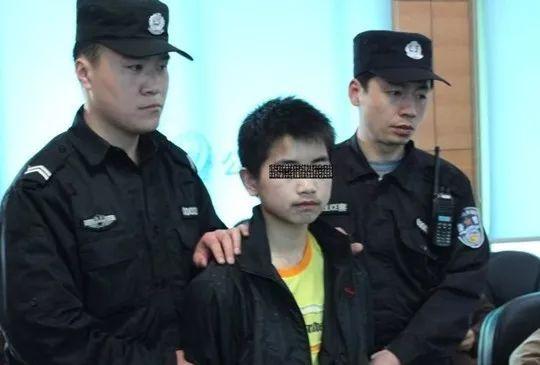 “我又没杀别人，我杀的是我妈”