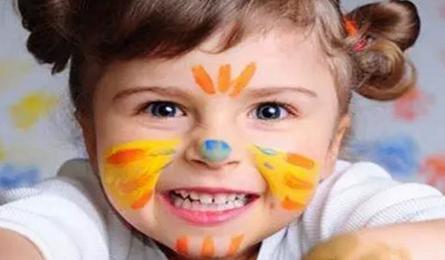 智商高的孩子身上都藏着这2大特点！你家宝宝呢？