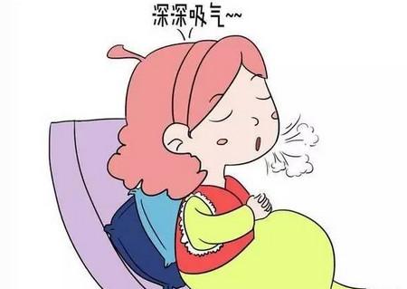 怀孕后期容易呼吸急促，平时多注意这6点，会有很大改善