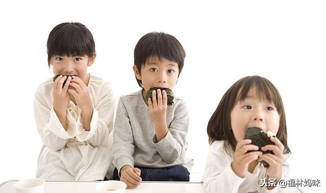 宝宝聪明“吃”出来!3种吃饭方式影响宝宝智力发育!你中了几个