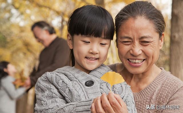 孩子有一种闹腾，叫看见妈妈才闹腾，这时宝妈的态度很关键！