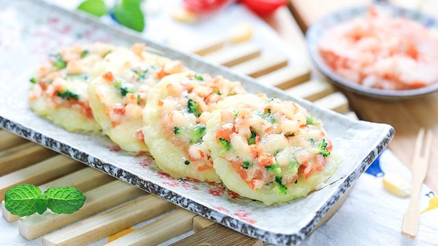 这种辅食，让娃吃饭快3倍，儿科医生却不建议这样吃！