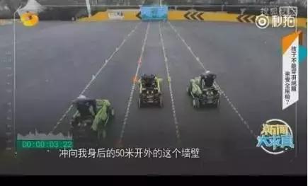 紧急提醒！最近千万别让孩子穿羽绒服干这事，可致命！