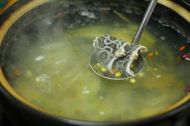 怀孕期间，拉黑这5种肉类，孕妇胎儿更健康