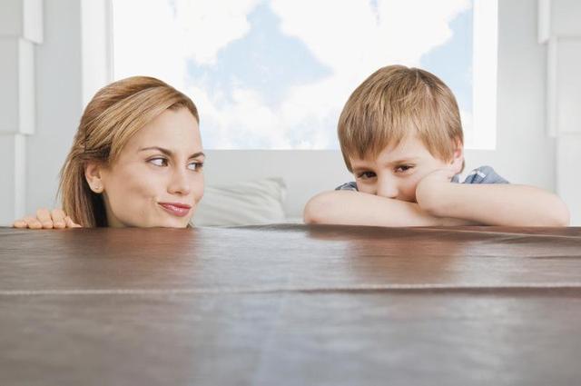 孩子为什么不懂心疼你？大部分父母忽视了这几个原因！