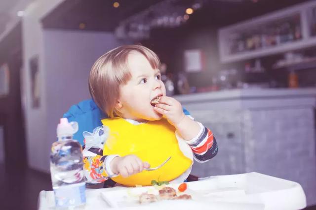 从10个月到3岁都能吃！补钙又鲜香，还能锻炼自己吃饭