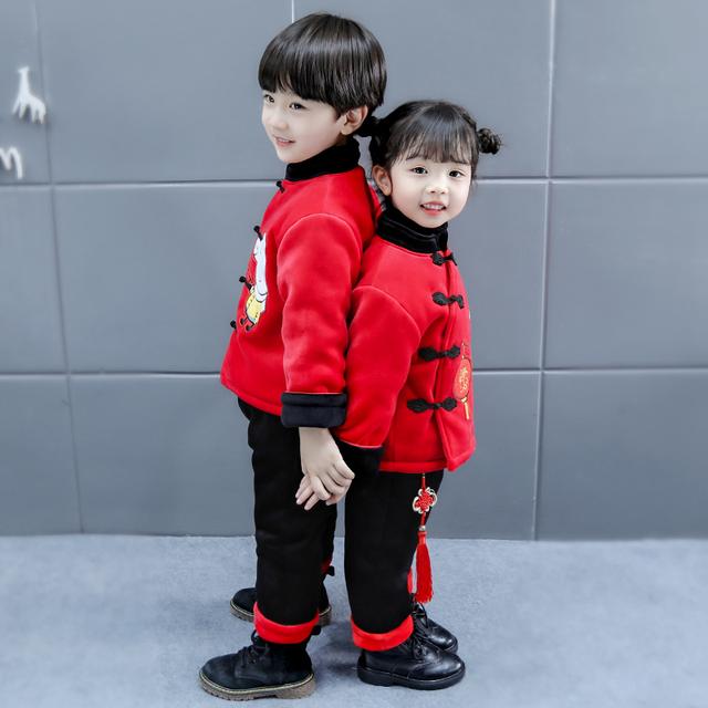 若工资允许，建议给宝宝买这“拜年服”，春节穿洋气保暖不受凉