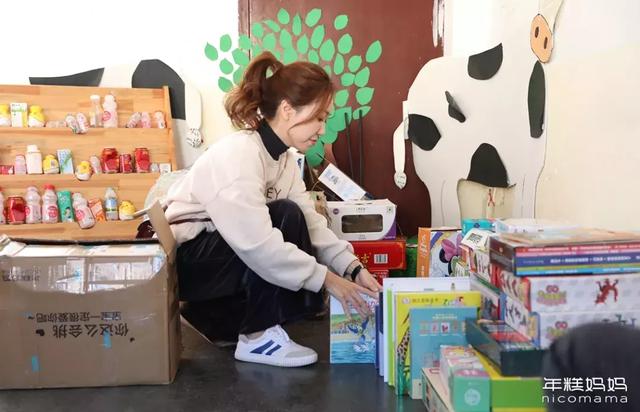 23所学校，8500本绘本：如果只能陪孩子做一件事，我选择读书