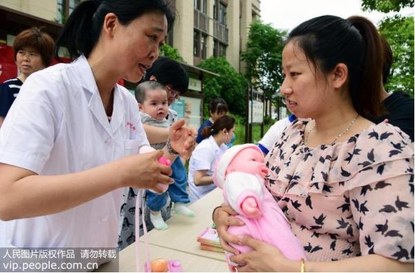 “小毛头”吃得好吗？科学喂养新生儿你要了解这些
