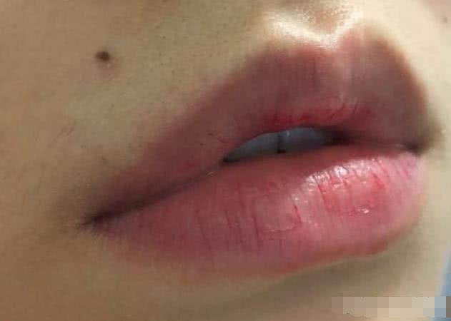 女人自测“生育能力”，或许可以看这3个“部位”，别害羞！