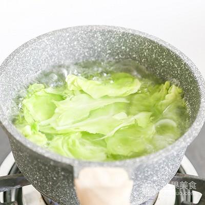 辅食日志｜卷心菜泥米糊