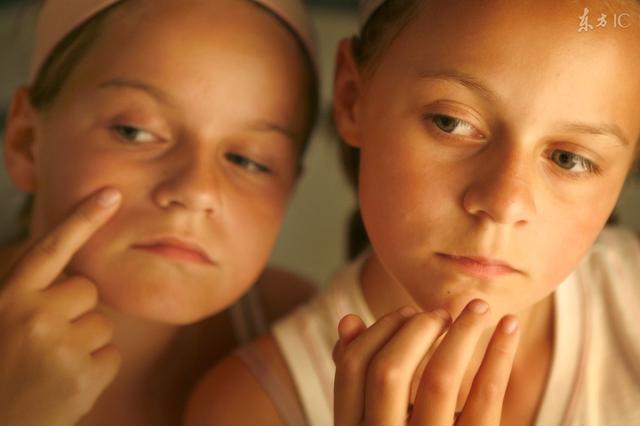 多发的痤疮让我们怎么办才好？