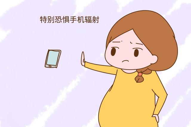 初次怀孕，你做了哪些过分小心的傻事？她把手机放玻璃杯里追剧
