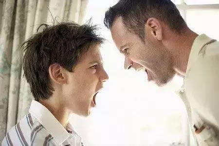 你读懂孩子顶嘴的潜台词了吗？