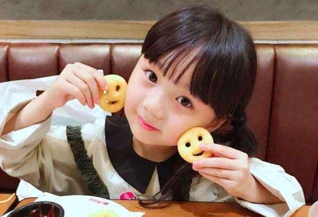 老大与老二相差十几岁的家庭，现在过得怎么样，老大说出了真言！