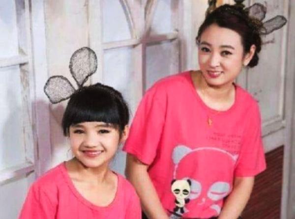 变形计最美农村娃，被城市妈妈收养，被哥哥表白，现实中的灰姑娘