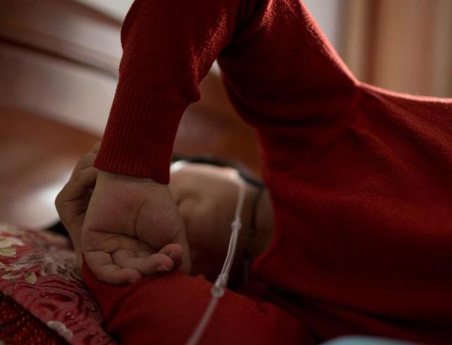 失去独子，4位超高龄妈妈艰难二胎：将来住养老院也希望孩子看望