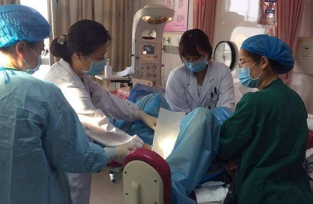 剖腹产手术之后，没过这个时间最好不要过度劳累，不然吃力不讨好