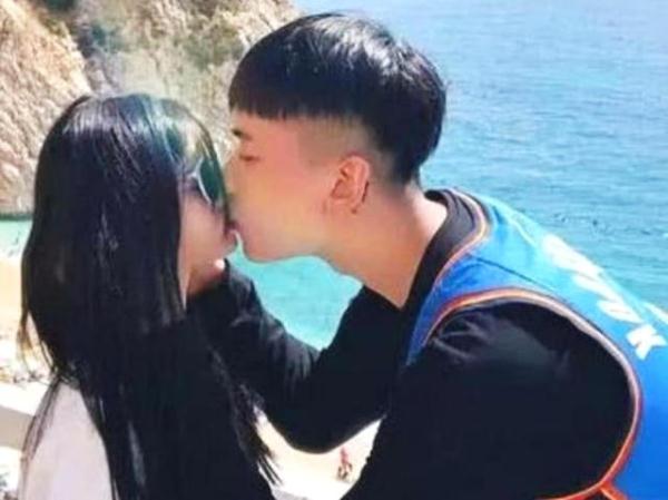 变形计最美农村娃，被城市妈妈收养，被哥哥表白，现实中的灰姑娘