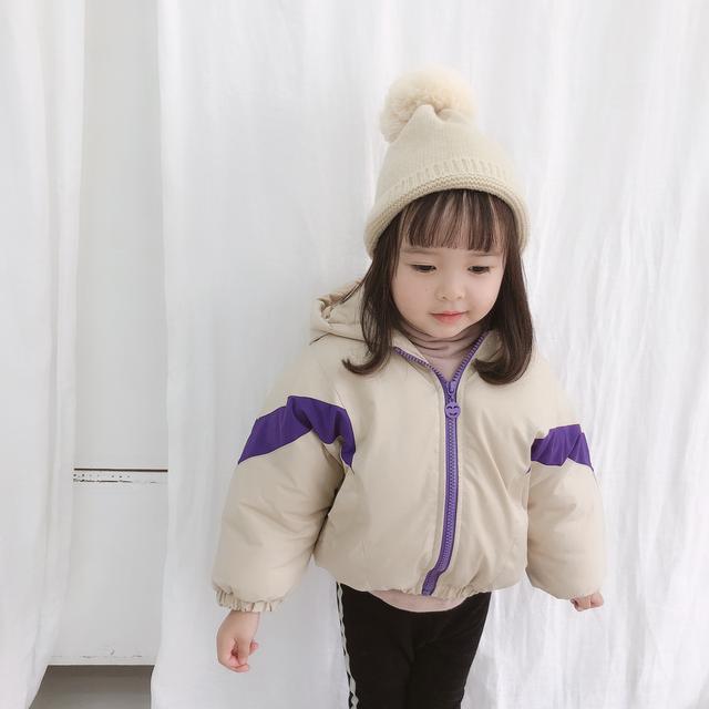 婆婆真会给孙女打扮，出门给宝贝穿上这款童装，街坊邻居都夸好萌