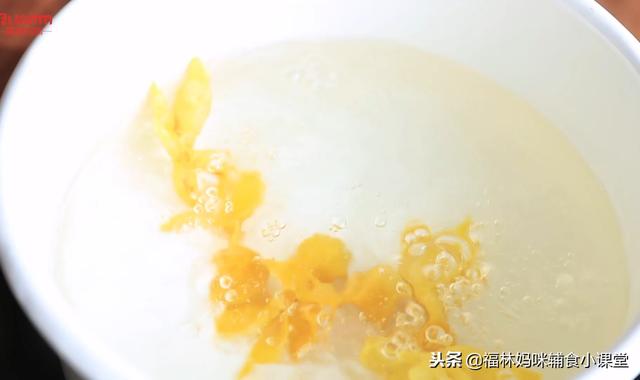 金鱼馄饨小辅食，造型可爱、营养丰富，宝宝一口吃掉一个还想吃