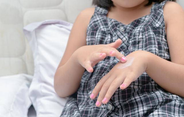 孩子湿疹总不好？儿科专家：帮孩子养成这3个好习惯，湿疹不来扰