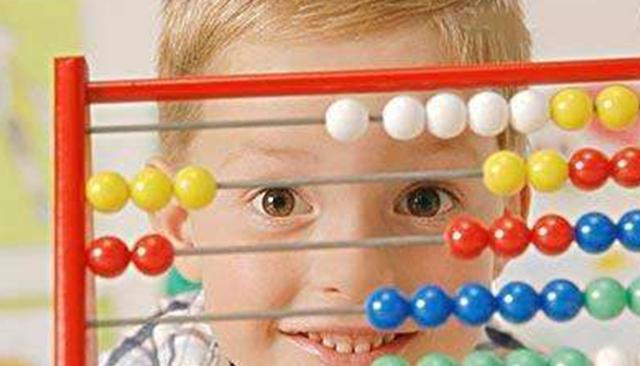 孩子3-7岁,少让他玩手机,多接触这几样,长大了肯定哭着谢你