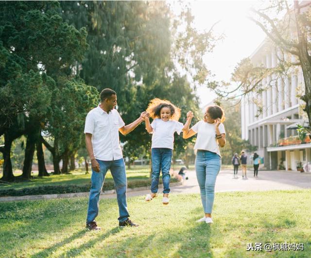 孩子的这些特质有机会突破基因限制，爸妈这样做，给孩子加分