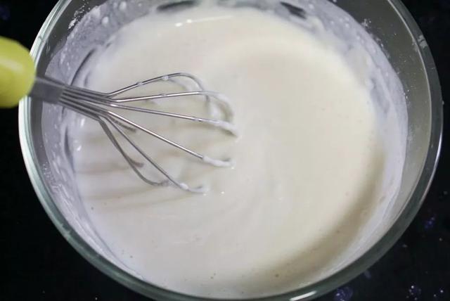 南瓜玉米蛋饼，宝宝不吃的奶粉，还可以这么做