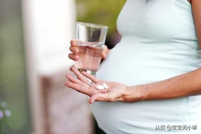 在孕期，若孕妇能避开这4件事，胎儿出生会更聪明